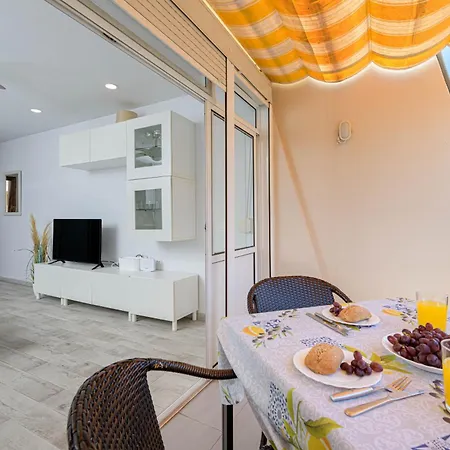 Apartment Wintowinrentals Just 3 Minutes From The In *