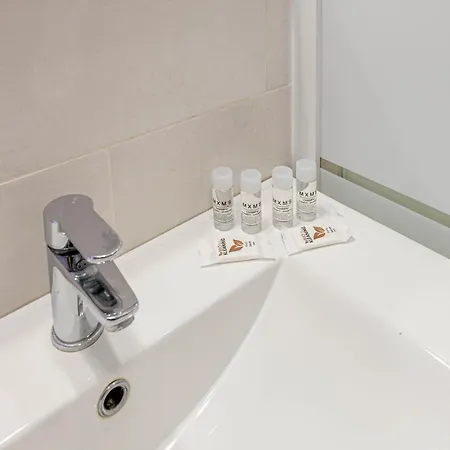 Wintowinrentals Just 3 Minutes From The In 公寓 *