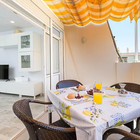 Wintowinrentals Just 3 Minutes From The In Appartement