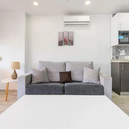 Wintowinrentals Just 3 Minutes From The In Apartment