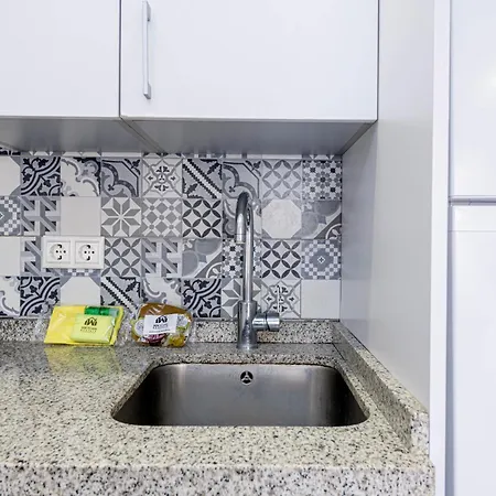 Wintowinrentals Just 3 Minutes From The In Apartment Fuengirola