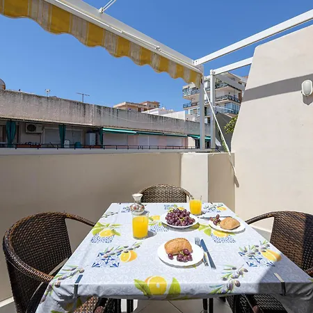 Apartment Wintowinrentals Just 3 Minutes From The In Fuengirola
